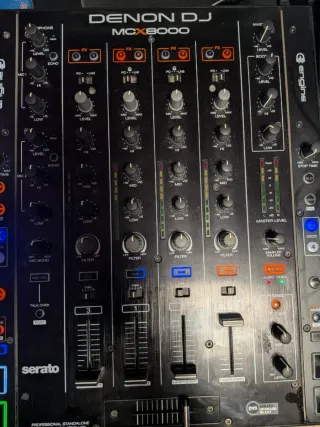 ¡Oportunidad!: Denon DJ MCX8000 Controlador