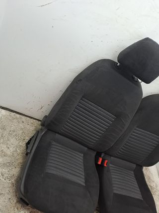JUEGO ASIENTOS COMPLETO FIAT CROMA 194