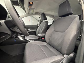 Toyota Yaris 1.5 120H Business Plus