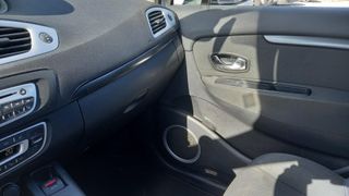 RENAULT Grand Scénic Dynamique 1.9dCi 130cv 7 plazas