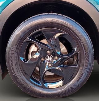 Alfa Romeo Junior Ibrida 100kW (136CV)