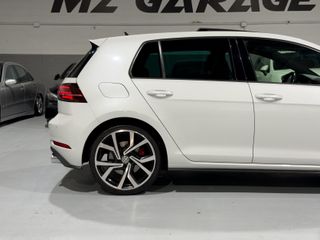 VOLKSWAGEN Golf GTI 2.0 TSI DSG