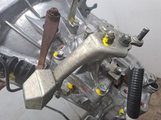 CAJA CAMBIOS TOYOTA YARIS