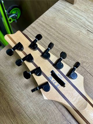 Ibanez M80M Meshuggah Signature 8 Cuerdas