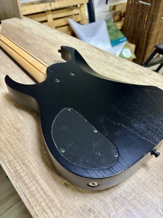 Ibanez M80M Meshuggah Signature 8 Cuerdas