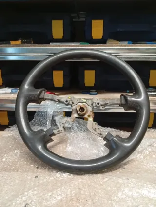 Volante Mitsubishi Montero V60/V70.