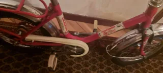 Bicicleta Orbea Antigua Niñ@ de color rojo