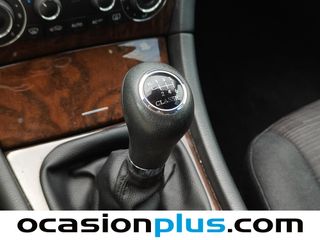 Mercedes-Benz Clase C C 180 K Classic 105 kW (143 CV)