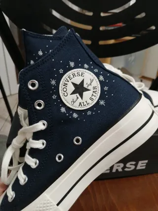 Converse ricamate Tg 37.5
