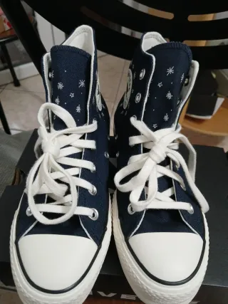 Converse ricamate Tg 37.5