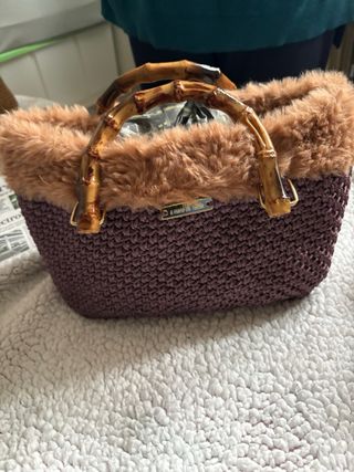 Borsa fatta a mano con manici in bambù