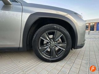 Lexus UX 2.0 250h Business