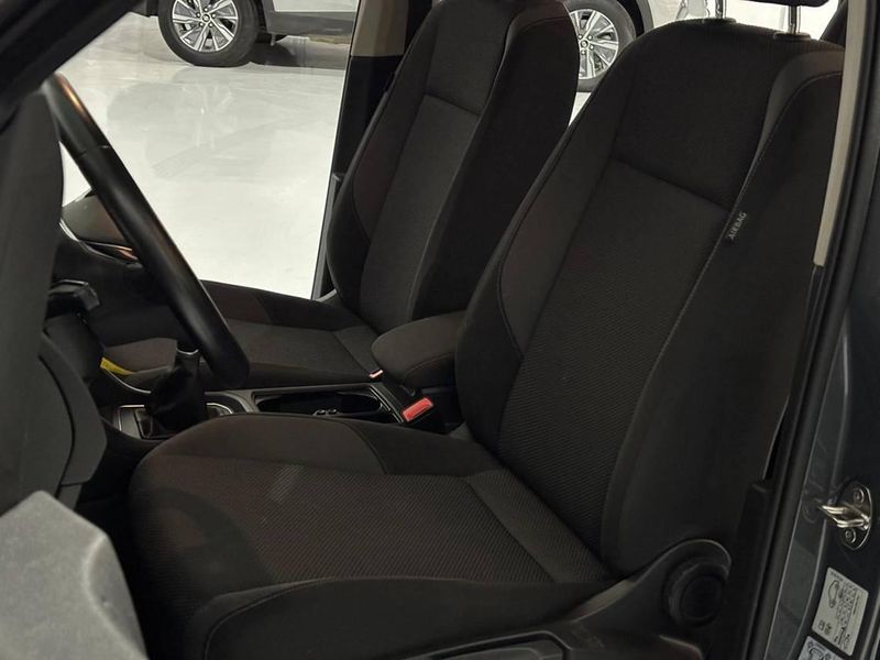 Volkswagen Touran Business & Navi 2.0 TDI 2021, foto 13