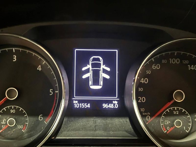 Volkswagen Touran Business & Navi 2.0 TDI 2021, foto 18