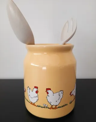 Tarro cocina gallinas y utensilios