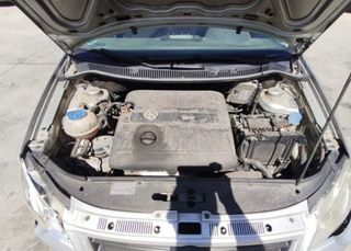 Asiento delantero derecho volkswagen polo 94630