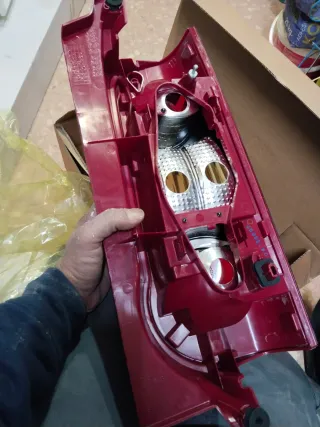 Trasero derecho Citroen Berlingo y Peugeot partner