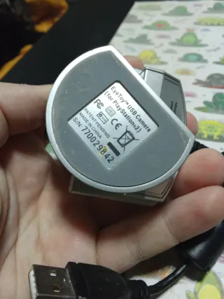 Memory card y cámara eye toy