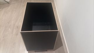 Casita para Gatos Negra y Blanca