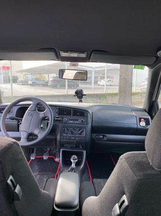 Volkswagen Golf GTi 20th aniversario