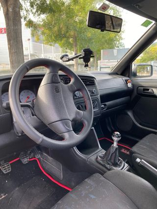 Volkswagen Golf GTi 20th aniversario