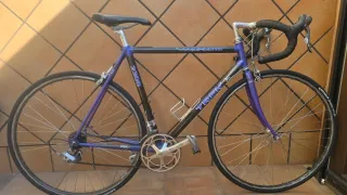 Bicicleta Trek 2300 Carbono