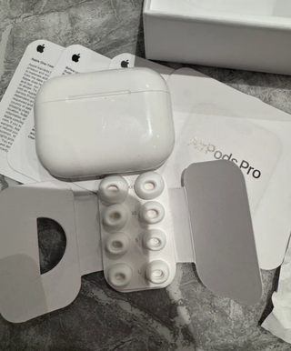 Apple AirPods Pro 3 en excelente estado