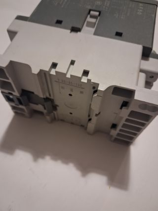 Contattore ABB AF50-30-22