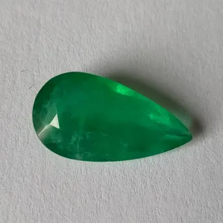 Emerald Smeraldo 3.24 ct a Goccia Certificato ALGT