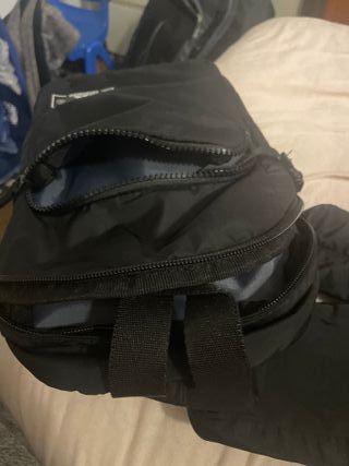 Riñonera Adidas Negra