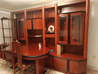 Mueble de salón madera y cristal