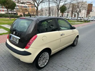 Lancia Ypsilon 2005