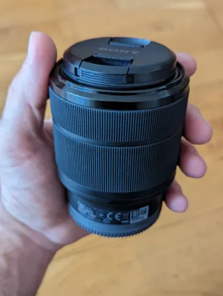 Objetivo Sony SEL2870 Full Frame