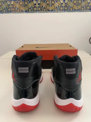 Jordan 11 Retro Bred Talla 41