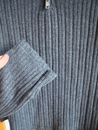 Camiseta Pull&Bear cremallera cuello alto XL