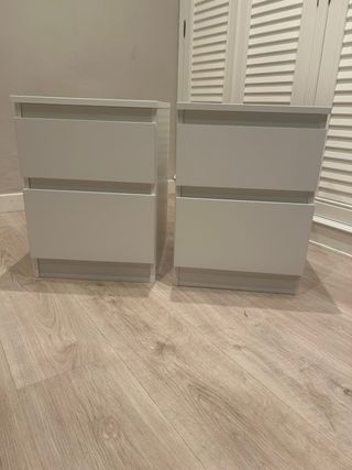 Mesitas de noche Ikea de madera