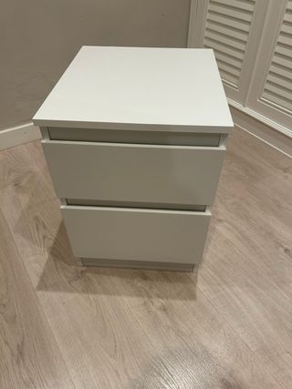 Mesitas de noche Ikea de madera