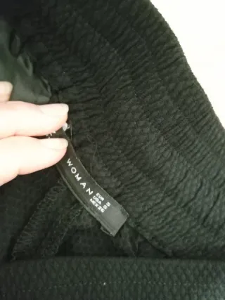 Pantalón chino Zara Woman negro