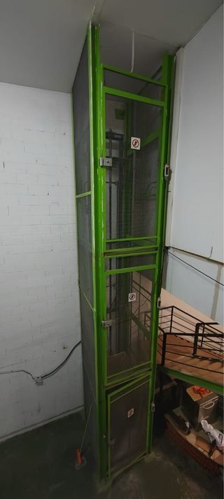 Montacargas 2 alturas