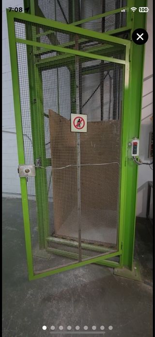 Montacargas 2 alturas