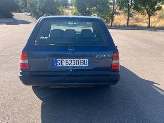 Mercedes-Benz Clase 230 TE 1989