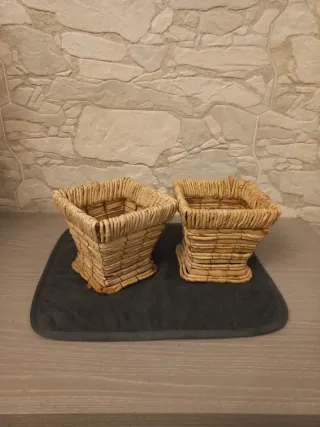 Coppette in paglia fatte a mano