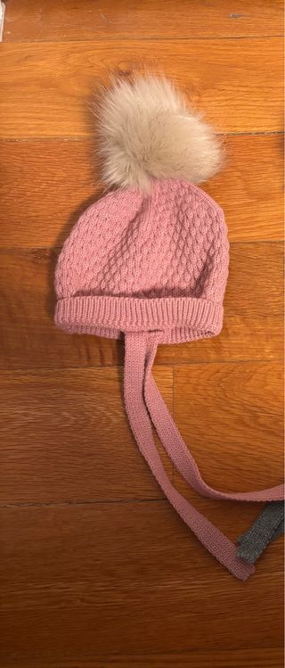 Gorro de invierno rosa talla S con pompón