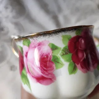 🇬🇧 Tazza da tè Royal Albert Old English Roses