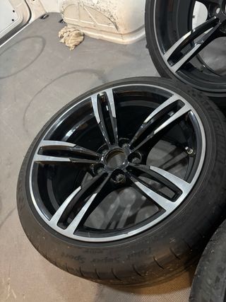 4 Llantas Doble Radio 437M Originales