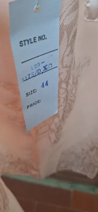 Pijama Satén Floral Beige Talla 44