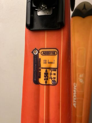 Esquís Atomic e:TL y Völkl Energy 220