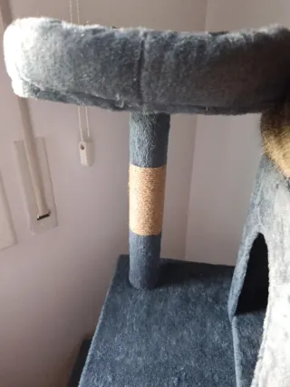 Rascador para gatos nuevo