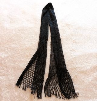 Fular Foulard Negro con Hilos Plateados