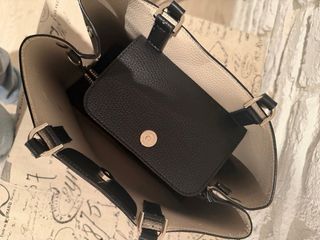 Bolso original Guess + monedero Guess